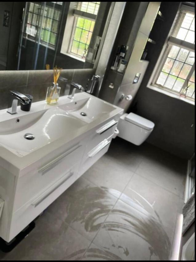 Wandsworth, South London Deluxe King Room 4 Exteriör bild